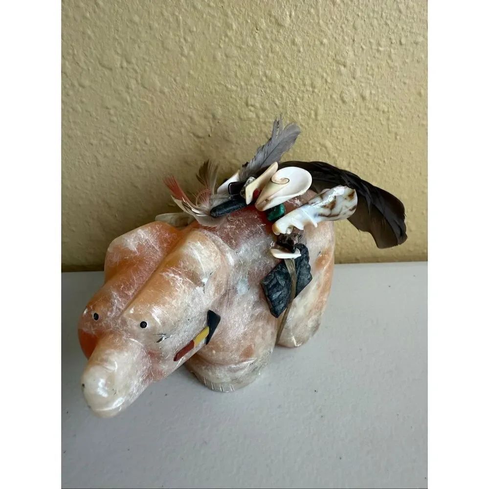 Zuni Alabaster Bear Totem Sculpture Navajo Native Sculpture – Signed A – 5”